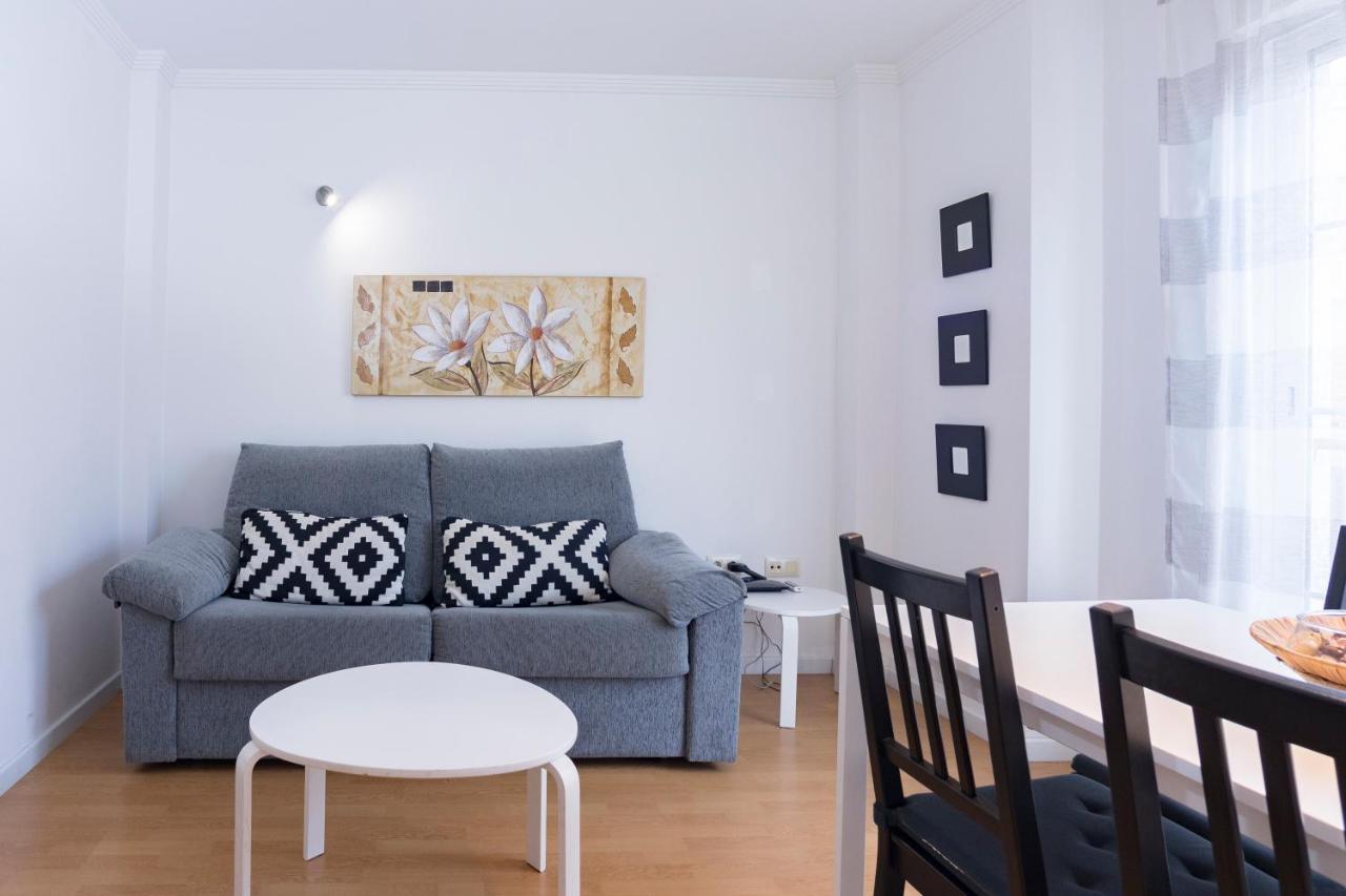 Livemalaga Ventura & Parking Daire Dış mekan fotoğraf